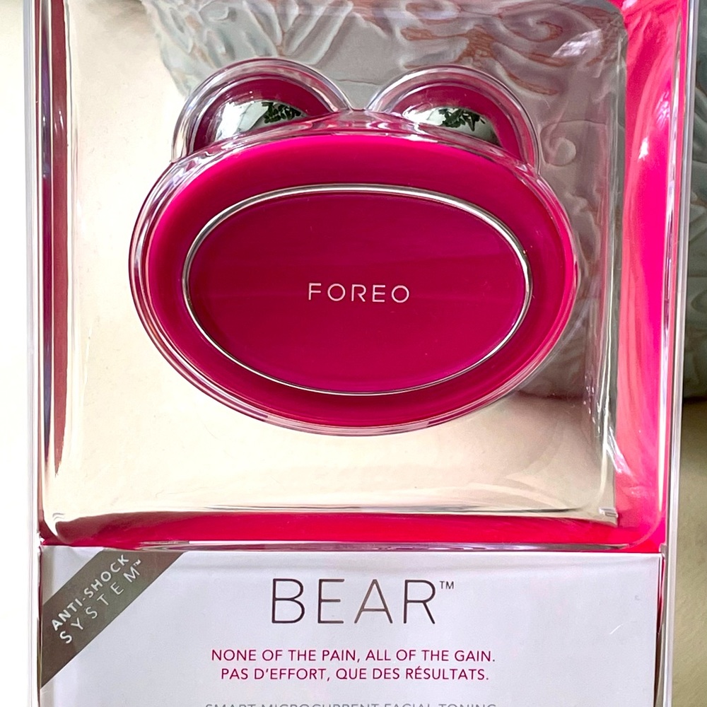 FOREO Bear Microcurrent Toning Device